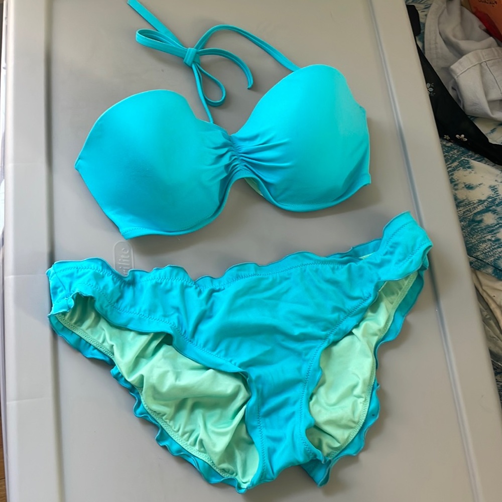 VS SWIMSUIT